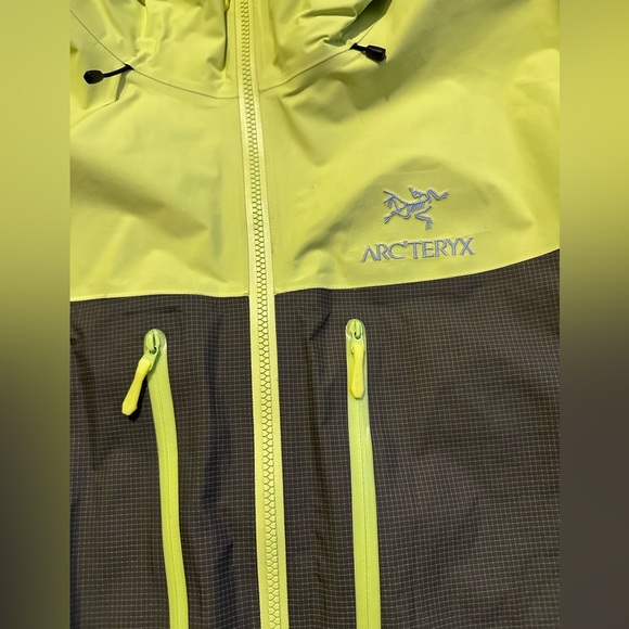 Tatsu/Spring Alpha Arcteryx ski severe conditions shell gortex jacket - Picture 3 of 11